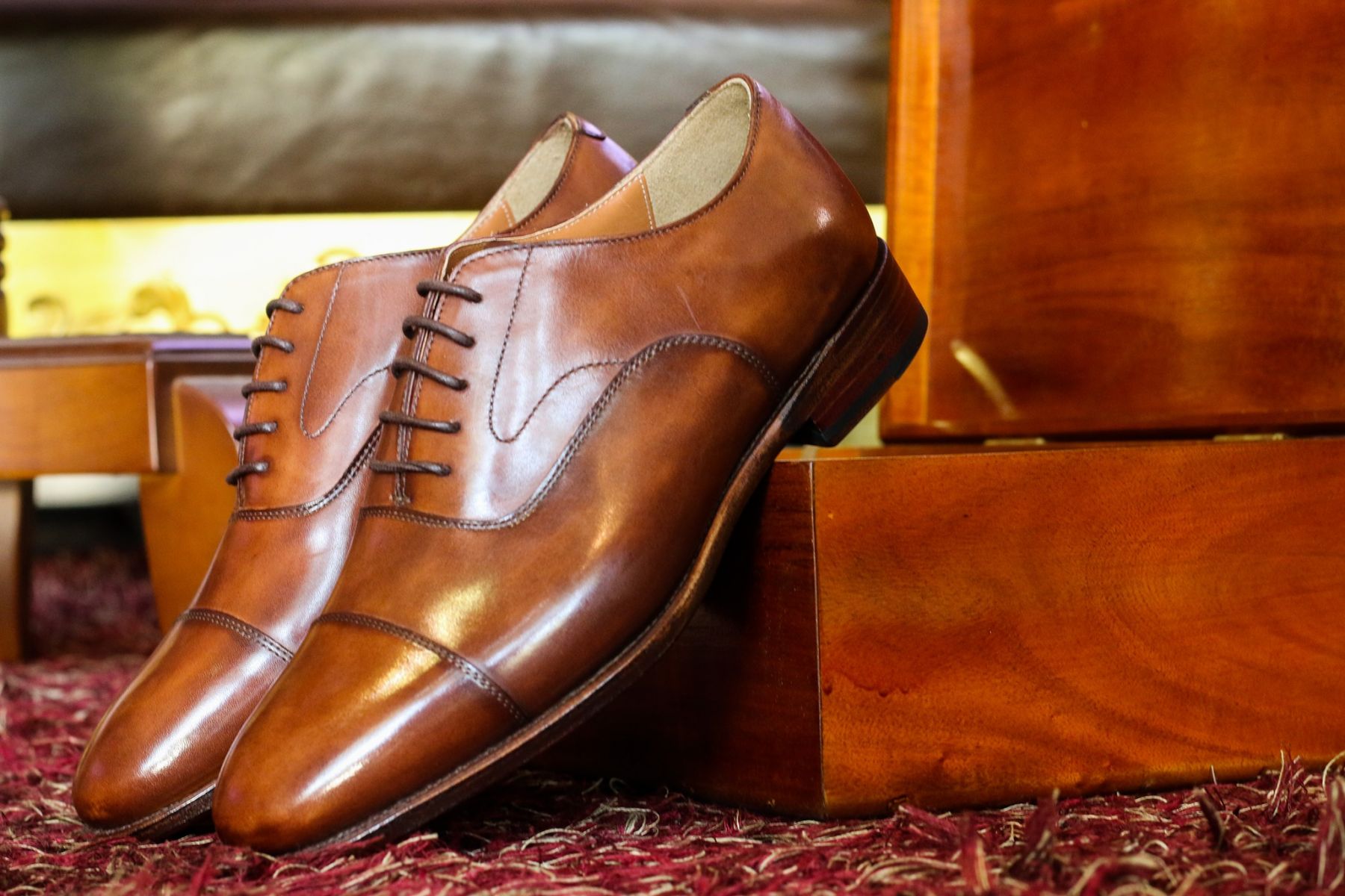 Suit kết hợp với giày tây - Gợi ý tuyệt vời cho nam doanh nhân